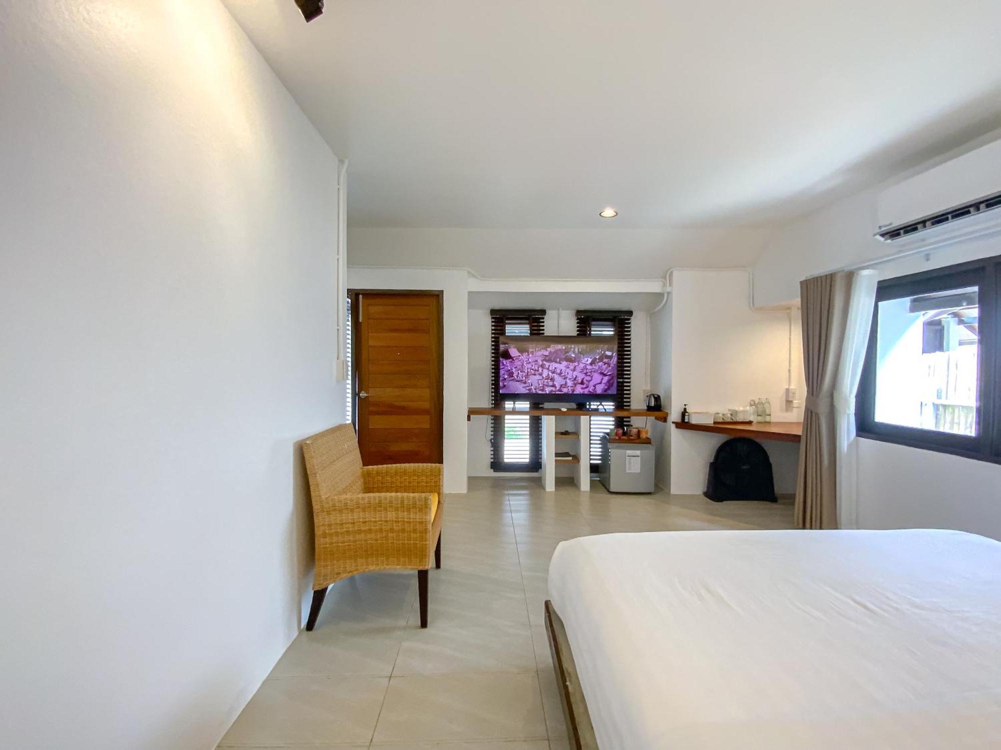 Chumphon Cabana Resort Exterior photo