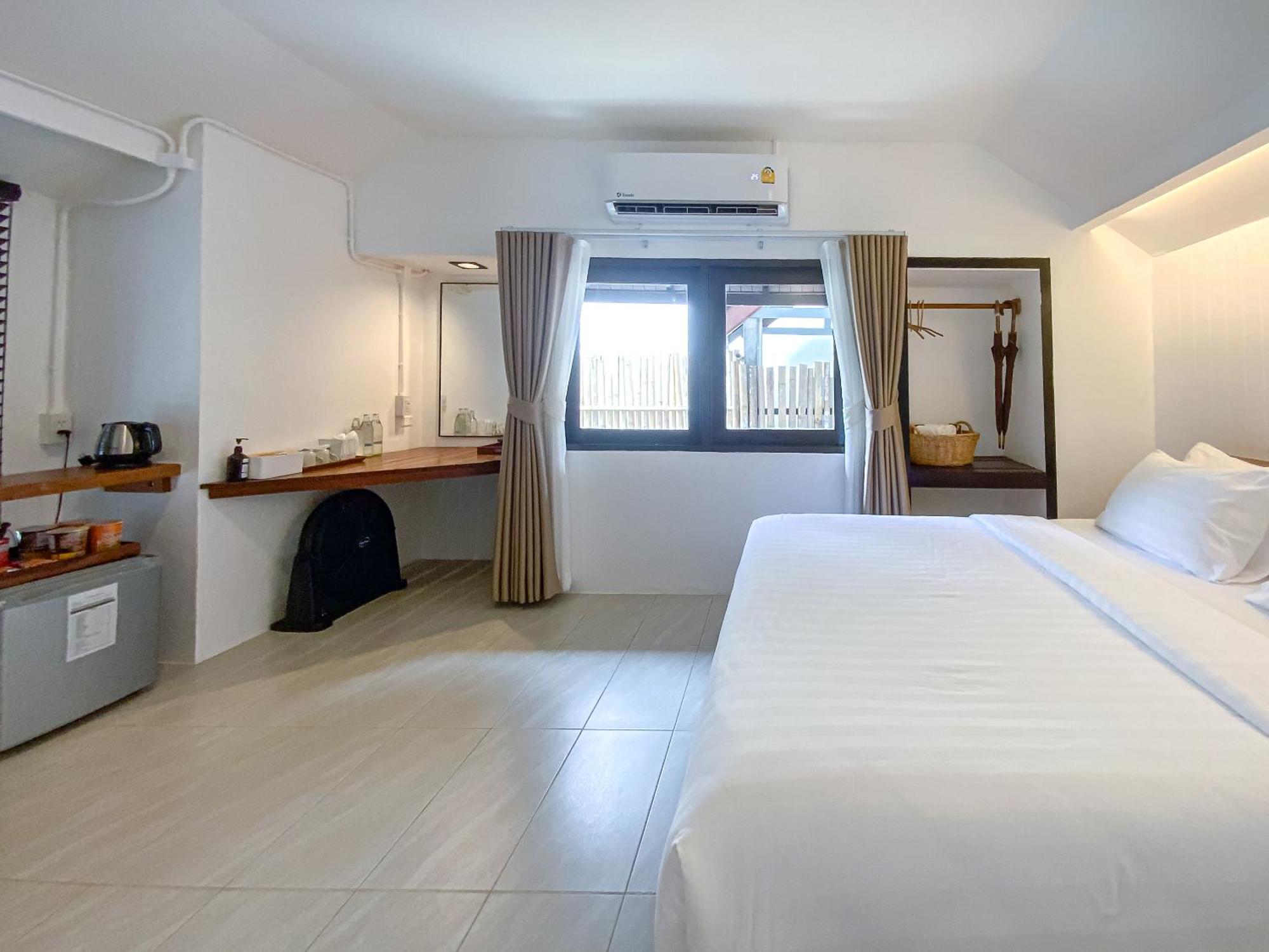 Chumphon Cabana Resort Exterior photo