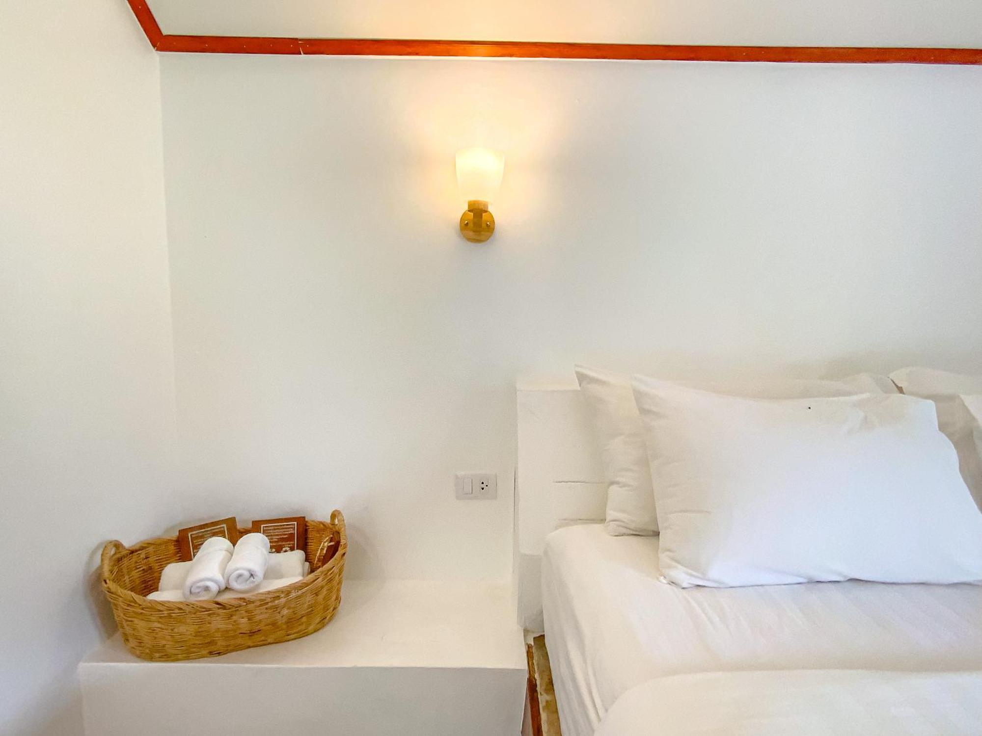 Chumphon Cabana Resort Exterior photo